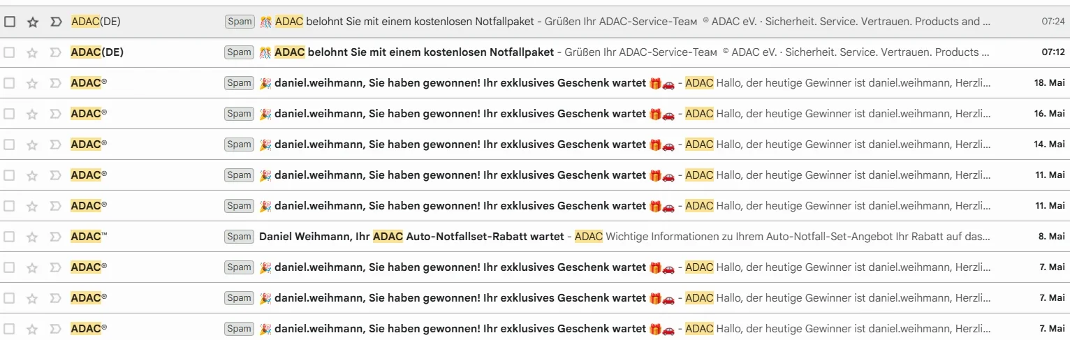 Spam-Ordner mit zw&ouml;lf gef&auml;lschten ADAC-Mails von Anfang Mai bis 20. Mai 2026